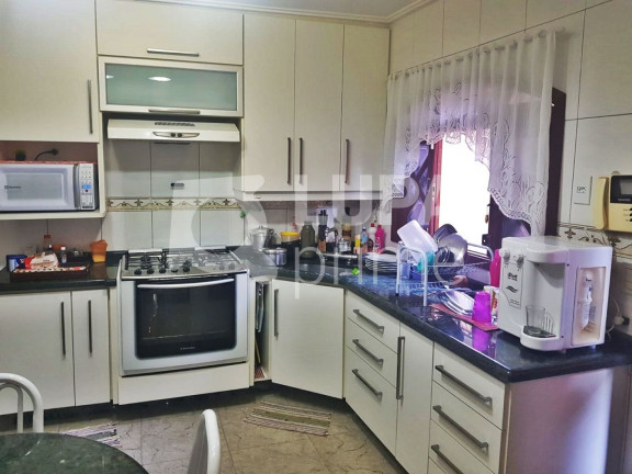 Imagem Casa com 3 Quartos à Venda, 320 m² em Vila Galvão - Guarulhos Imagem Casa com 3 Quartos à Venda, 320 m² em Vila Galvão - Guarulhos