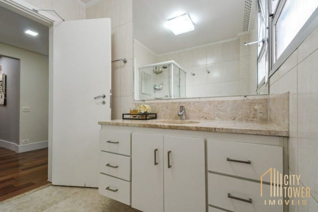 Imagem Apartamento com 4 Quartos à Venda, 183 m² em Moema - São Paulo Imagem Apartamento com 4 Quartos à Venda, 183 m² em Moema - São Paulo