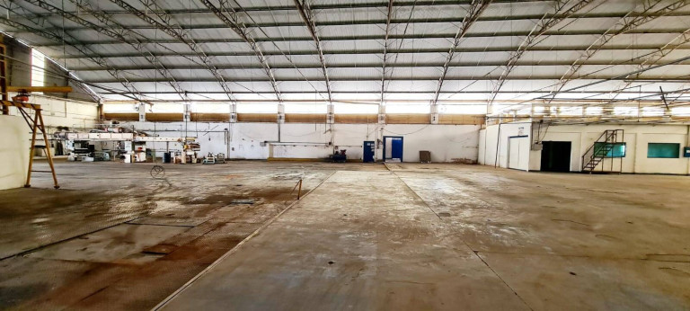 Imagem Galpão à Venda, 8.257 m² em Centro - Mairiporã Imagem Galpão à Venda, 8.257 m² em Centro - Mairiporã