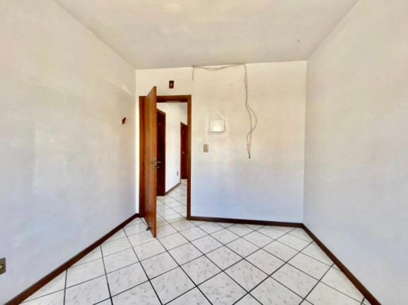 Imagem Casa com 3 Quartos à Venda, 264 m² em Kobrasol - São José Imagem Casa com 3 Quartos à Venda, 264 m² em Kobrasol - São José