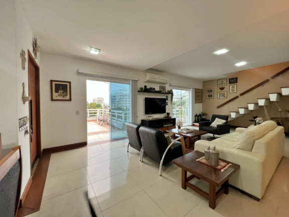 Imagem Casa de Condomínio com 5 Quartos à Venda, em Charitas - Niterói Imagem Casa de Condomínio com 5 Quartos à Venda, em Charitas - Niterói