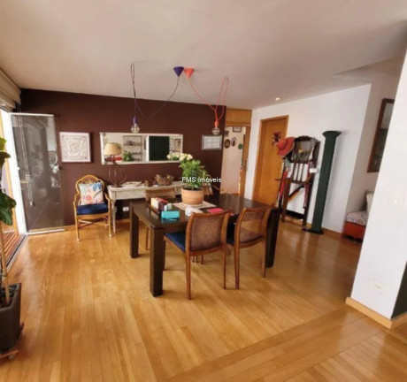 Imagem Imóvel com 3 Quartos à Venda, 125 m² em Moema - São Paulo