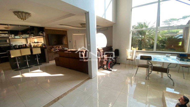 Imagem Casa com 3 Quartos à Venda, 160 m² em Aeroporto - Pato Branco