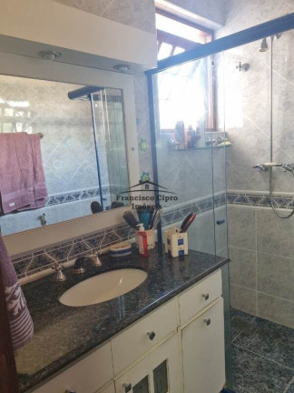 Imagem Sobrado com 4 Quartos à Venda, 300 m² em Portal Das Colinas - Guaratinguetá