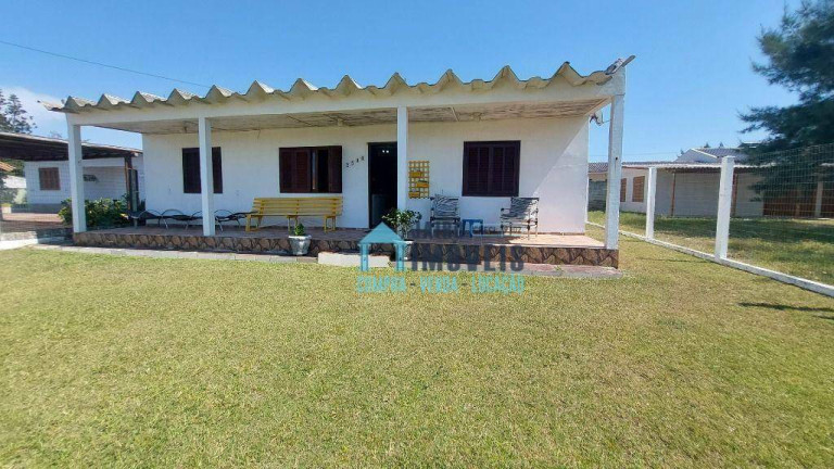 Casa com 4 Quartos à Venda, 185 m² em Centro - Balneário Pinhal