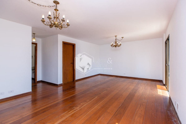 Imagem Imóvel com 4 Quartos à Venda, 289 m² em Moema - São Paulo Imagem Imóvel com 4 Quartos à Venda, 289 m² em Moema - São Paulo
