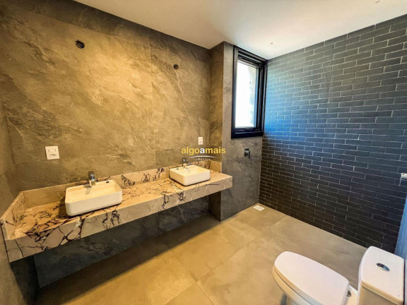 Casa com 4 Quartos à Venda, 244 m² em Condominio Porto Coronado - Xangri-lá