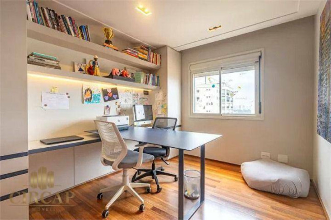 Imagem Apartamento com 4 Quartos à Venda, 198 m² em Alto De Pinheiros - São Paulo