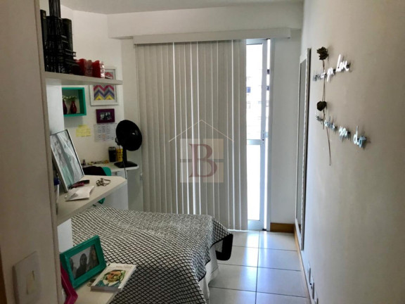 Imagem Imóvel com 4 Quartos à Venda, 144 m² em Icaraí - Niterói Imagem Imóvel com 4 Quartos à Venda, 144 m² em Icaraí - Niterói