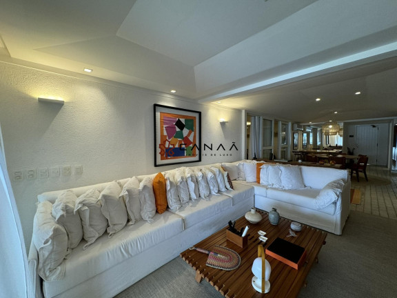 Casa de Condomínio com 3 Quartos para Alugar ou Temporada, 449 m² em Frade (cunhambebe) - Angra Dos Reis