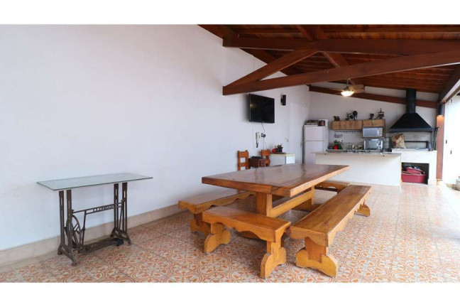 Imagem Casa com 4 Quartos à Venda, em Vila Madalena - São Paulo Imagem Casa com 4 Quartos à Venda, em Vila Madalena - São Paulo