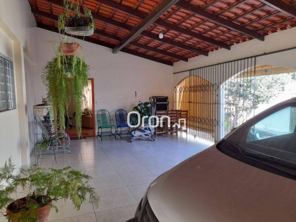 Imagem Casa com 4 Quartos à Venda, 186 m² em Setor Leste Universitário - Goiânia