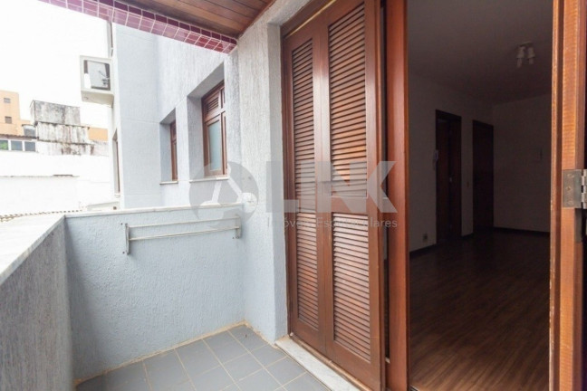 Imagem Apartamento com 2 Quartos à Venda, 54 m² em Menino Deus - Porto Alegre Imagem Apartamento com 2 Quartos à Venda, 54 m² em Menino Deus - Porto Alegre