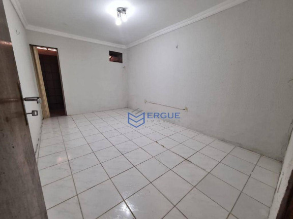 Imagem Casa com 3 Quartos à Venda, 200 m² em Maraponga - Fortaleza Imagem Casa com 3 Quartos à Venda, 200 m² em Maraponga - Fortaleza