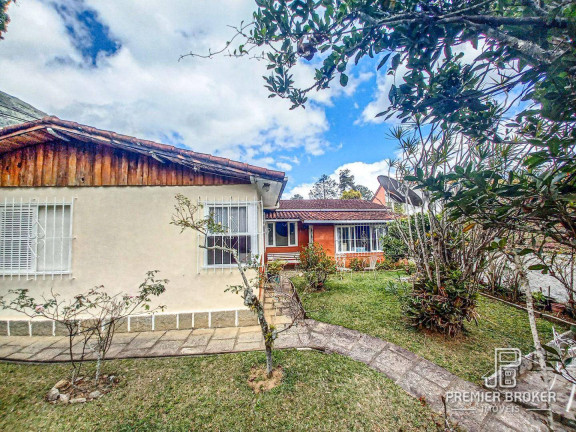 Imagem Casa com 3 Quartos à Venda, 185 m² em Araras - Teresópolis Imagem Casa com 3 Quartos à Venda, 185 m² em Araras - Teresópolis
