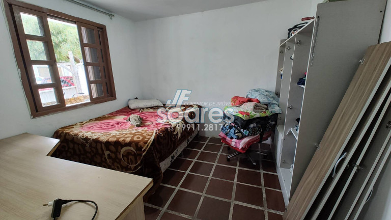 Imagem Casa com 5 Quartos à Venda, 170 m² em Laranjal - Pelotas