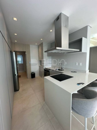 Imagem Apartamento com 4 Quartos à Venda, 133 m² em Centro - Balneário Camboriú Imagem Apartamento com 4 Quartos à Venda, 133 m² em Centro - Balneário Camboriú