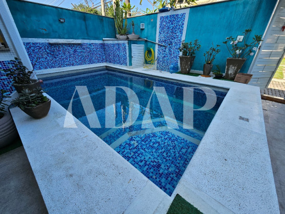 Imagem Casa com 4 Quartos à Venda, 243 m² em Vargem Pequena - Rio De Janeiro Imagem Casa com 4 Quartos à Venda, 243 m² em Vargem Pequena - Rio De Janeiro