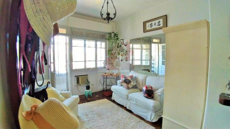 Imagem Apartamento com 2 Quartos à Venda, 70 m² em Floresta - Porto Alegre Imagem Apartamento com 2 Quartos à Venda, 70 m² em Floresta - Porto Alegre