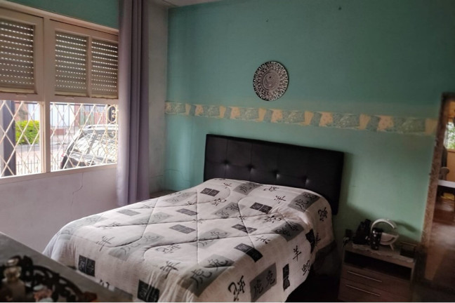 Imagem Casa com 2 Quartos à Venda, 151 m² em Sarandi - Porto Alegre