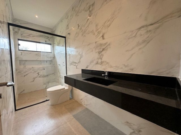 Imagem Chácara com 3 Quartos à Venda, 300 m² em Condomínio De Chácaras Countryville - Hidrolândia