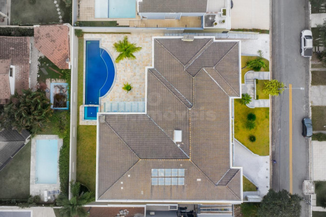 Imagem Casa com 6 Quartos à Venda, 1.360 m² em Alphaville Residencial Dois - Barueri Imagem Casa com 6 Quartos à Venda, 1.360 m² em Alphaville Residencial Dois - Barueri