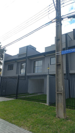 Sobrado com 3 Quartos à Venda, 160 m² em Portão - Curitiba