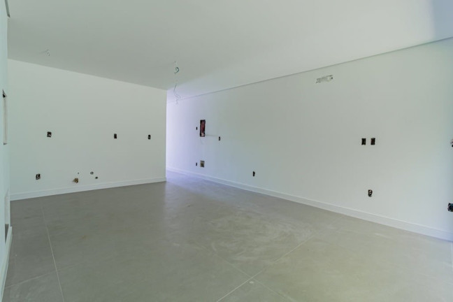 Imagem Casa com 3 Quartos à Venda, 210 m² em Chácara Das Pedras - Porto Alegre Imagem Casa com 3 Quartos à Venda, 210 m² em Chácara Das Pedras - Porto Alegre