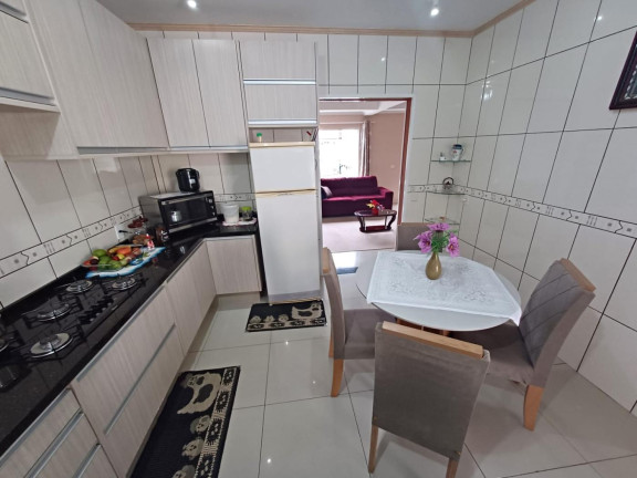 Imagem Sobrado com 3 Quartos à Venda, 160 m² em Fazendinha - Curitiba Imagem Sobrado com 3 Quartos à Venda, 160 m² em Fazendinha - Curitiba