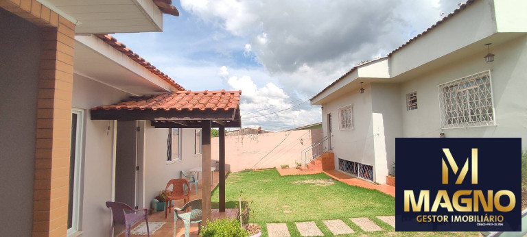 Imagem Casa com 6 Quartos à Venda, 616 m² em São Cristovão - Cascavel Imagem Casa com 6 Quartos à Venda, 616 m² em São Cristovão - Cascavel