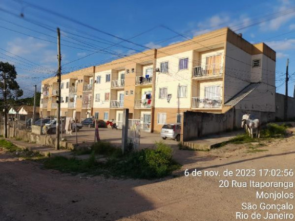 Apartamento com 2 Quartos à Venda, 64 m² em Marambaia - Sao Goncalo