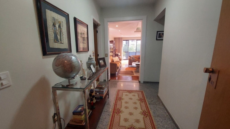 Imagem Apartamento com 3 Quartos à Venda, 219 m² em Gonzaga - Santos Imagem Apartamento com 3 Quartos à Venda, 219 m² em Gonzaga - Santos