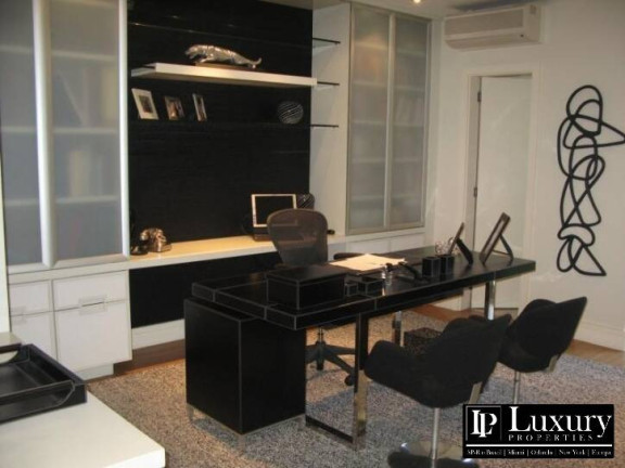Imagem Apartamento com 5 Quartos à Venda, 470 m² em Vila Nova Conceição - São Paulo Imagem Apartamento com 5 Quartos à Venda, 470 m² em Vila Nova Conceição - São Paulo