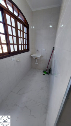 Imagem Casa com 3 Quartos à Venda, 130 m² em Vila Serralheiro ( Zona Norte ) - São Paulo Imagem Casa com 3 Quartos à Venda, 130 m² em Vila Serralheiro ( Zona Norte ) - São Paulo