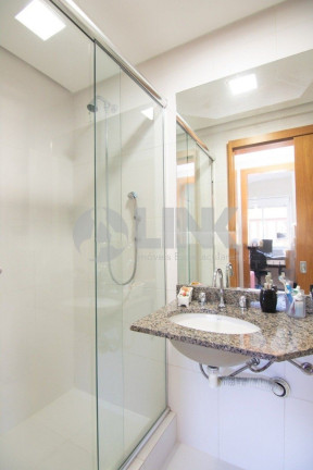 Imagem Apartamento com 2 Quartos à Venda, 70 m² em Higienópolis - Porto Alegre Imagem Apartamento com 2 Quartos à Venda, 70 m² em Higienópolis - Porto Alegre