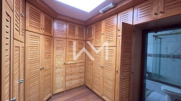 Imagem Sobrado com 5 Quartos à Venda, 450 m² em Portal Dos Gramados - Guarulhos Imagem Sobrado com 5 Quartos à Venda, 450 m² em Portal Dos Gramados - Guarulhos