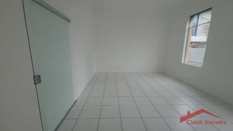 Imagem Casa para Alugar, 300 m² em Centro - Joinville