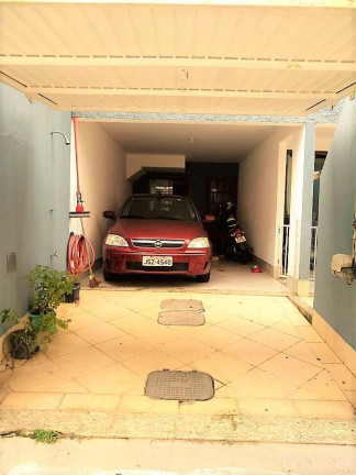 Imagem Casa com 2 Quartos à Venda, 140 m²em Imbetiba - Macaé