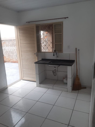 Imagem Casa com 2 Quartos à Venda, 50 m² em Jardim Palmas - Londrina Imagem Casa com 2 Quartos à Venda, 50 m² em Jardim Palmas - Londrina