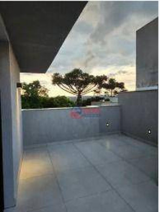 Imagem Sobrado com 3 Quartos à Venda, 166 m² em Pilarzinho - Curitiba