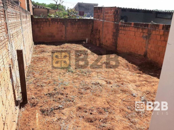 Imagem Casa com 2 Quartos à Venda, 40 m² em Jardim Mendonça - Bauru Imagem Casa com 2 Quartos à Venda, 40 m² em Jardim Mendonça - Bauru