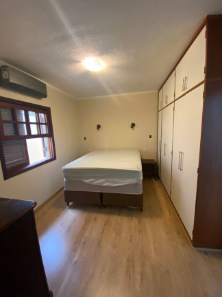 Imagem Casa com 3 Quartos à Venda, 432 m² em Alphaville - Santana De Parnaíba Imagem Casa com 3 Quartos à Venda, 432 m² em Alphaville - Santana De Parnaíba