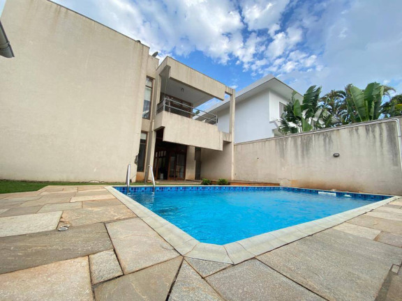 Imagem Casa com 4 Quartos à Venda, 360 m² em Alphaville - Santana De Parnaíba Imagem Casa com 4 Quartos à Venda, 360 m² em Alphaville - Santana De Parnaíba