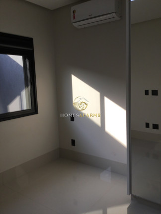 Imagem Casa com 4 Quartos à Venda, em Fazenda Vau Das Pombas - Goiânia Imagem Casa com 4 Quartos à Venda, em Fazenda Vau Das Pombas - Goiânia
