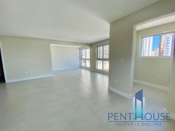 Imagem Apartamento com 3 Quartos à Venda, 93 m² em Centro - Balneário Camboriú Imagem Apartamento com 3 Quartos à Venda, 93 m² em Centro - Balneário Camboriú