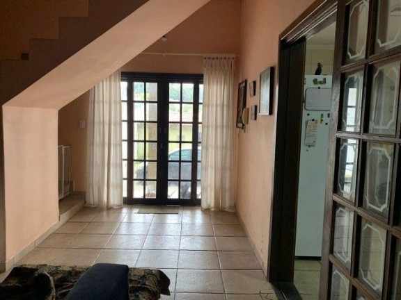 Imagem Casa com 5 Quartos à Venda, 450 m² em Abranches - Curitiba