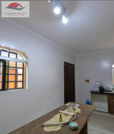 Imagem Casa com 4 Quartos à Venda, 246 m² em Vila Melliani - Guarulhos