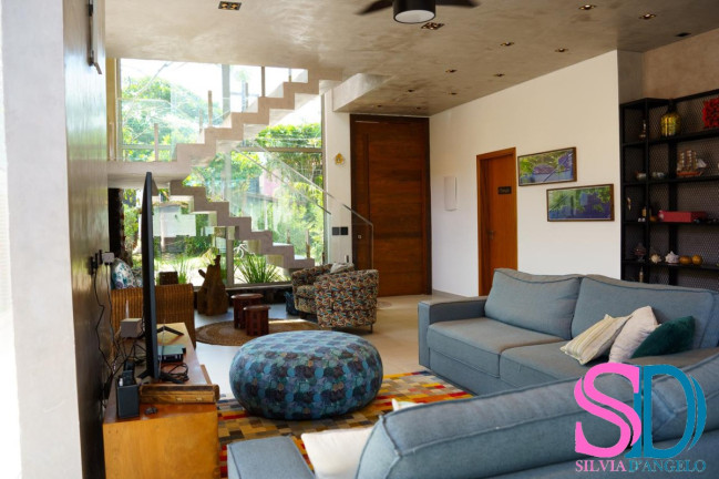 Imagem Casa de Condomínio com 5 Quartos à Venda, 350 m² em Lagoinha - Ubatuba Imagem Casa de Condomínio com 5 Quartos à Venda, 350 m² em Lagoinha - Ubatuba