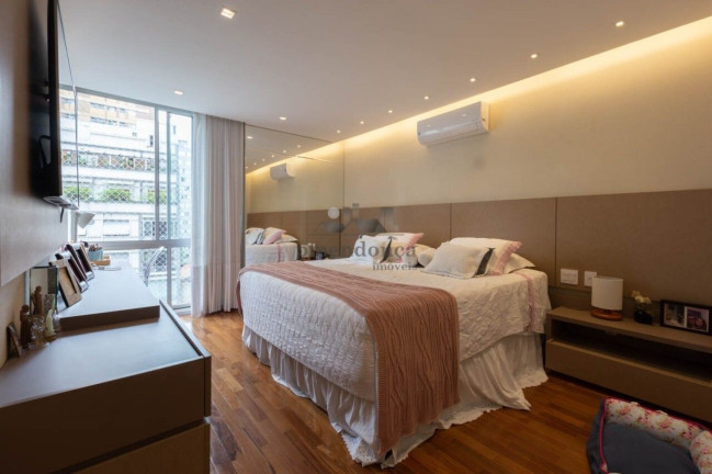 Imagem Apartamento com 4 Quartos à Venda, 222 m² em Santa Cecília - São Paulo Imagem Apartamento com 4 Quartos à Venda, 222 m² em Santa Cecília - São Paulo