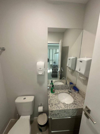 Imagem Sala Comercial à Venda, 108 m² em Centro - Itajaí Imagem Sala Comercial à Venda, 108 m² em Centro - Itajaí